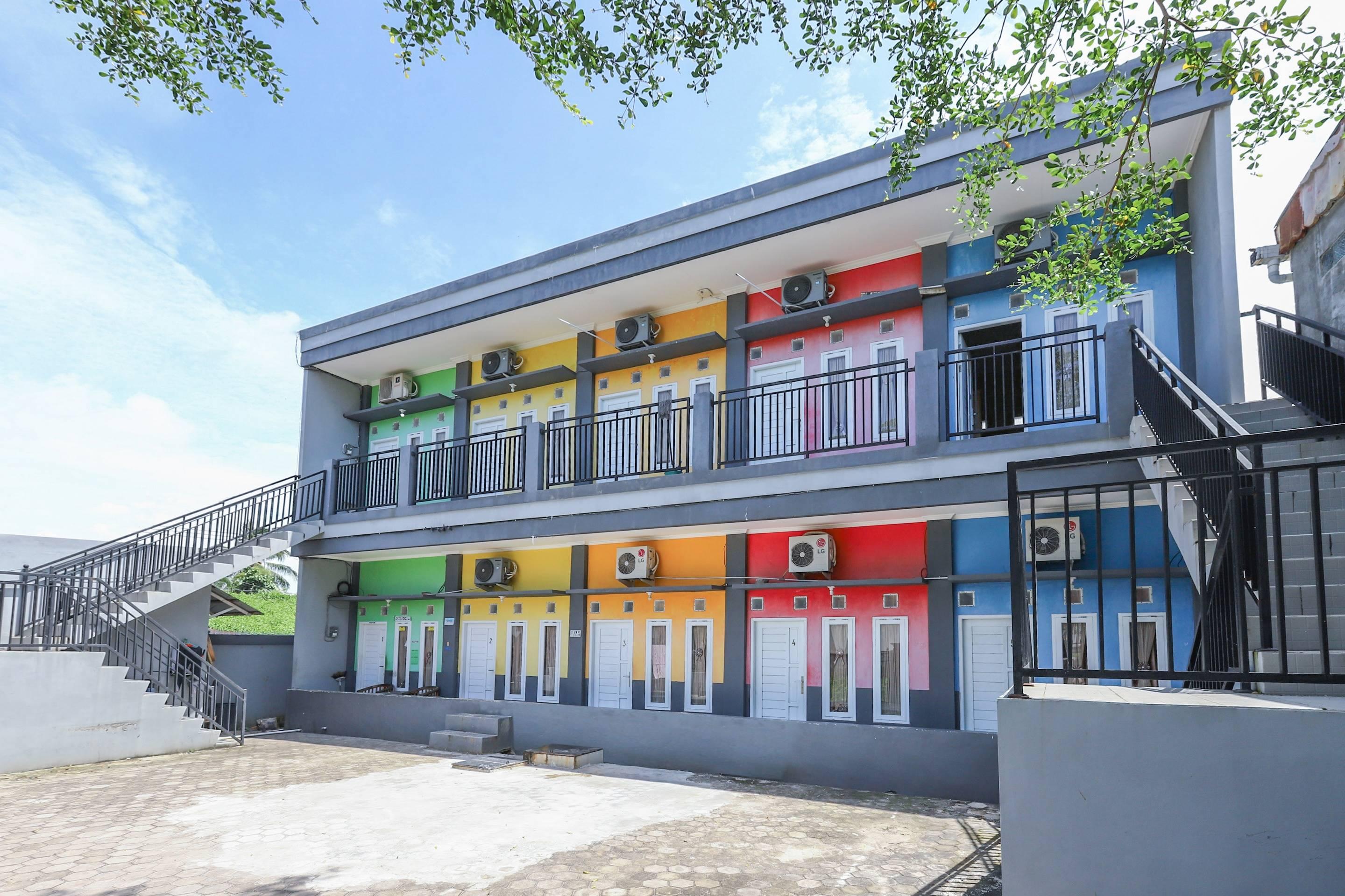Reddoorz At Pelangi Guest House Баликпапан Екстериор снимка